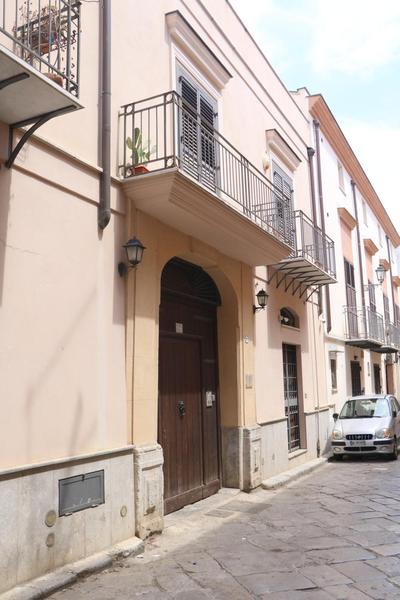 Appartamento nel centro storico di Palermo -Lulyani Holiday House