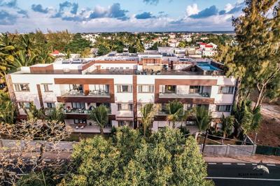 Black Marlin Apartments