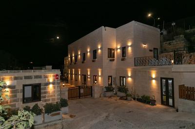 Ta' Gingel Farm Agriturisim B&B. Malta