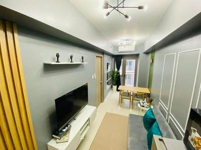 Cynn Stays S Residences at MOA