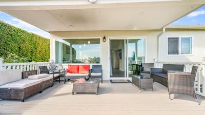 Home Ensuite with Panoramic City View