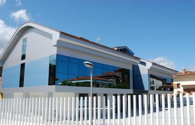 Hotel Villa Rosario II, Edificio Moderno