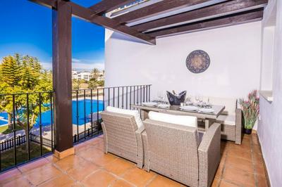 Stunning 2-bed apartment in La Torre Golf Resort