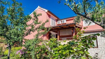 Apartments Nadica