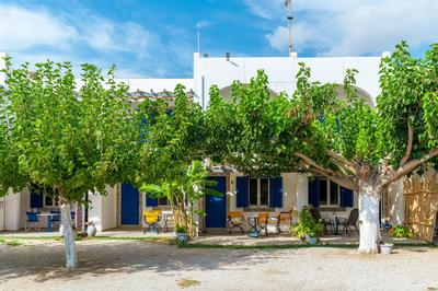 1b Kypri Seaview Perasma Studio