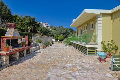 Villa Theano - Family House in Lixouri, Kefalonia
