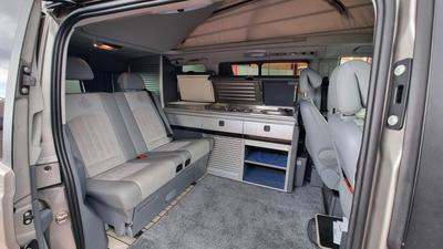 Camper