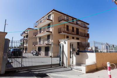 EMMEA8 APARTMENTS RELAX
