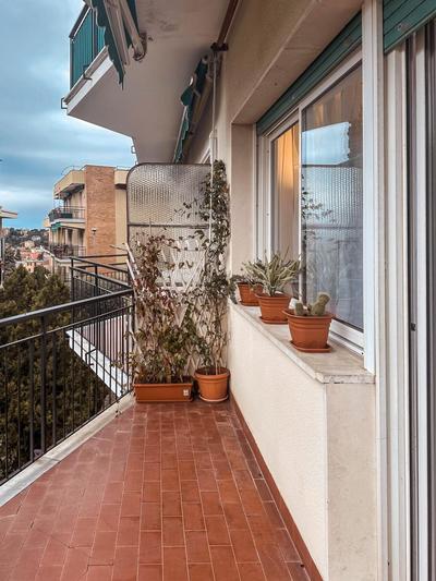 [ Private Parking ] A due passi dalla stazione