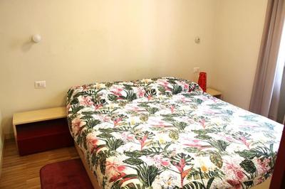Easy Central Flat