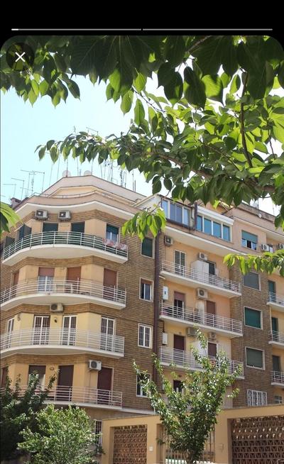PeoniaMaximaHouse -Piazza Bologna-