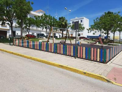 Apartamento en centro de Conil, calle Bécquer 56, a/c, WiFi, garaje
