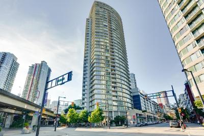 Heart of Downtown Entire Condo - Parking, Pool, Gym, Office, AC