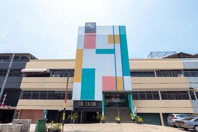 Sans Hotel Liv Ancol by RedDoorz