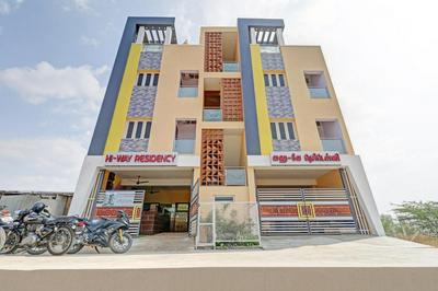 Super OYO Highways Residency