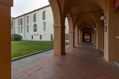 Tranquil Elegance in the Heart of Pisa - Historic Convent Apartment