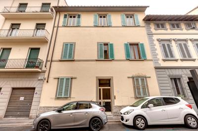Don Minzoni District Apartments by Mamo Florence