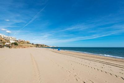 Madeinterranean Beach- Higueron Front Line Apartment