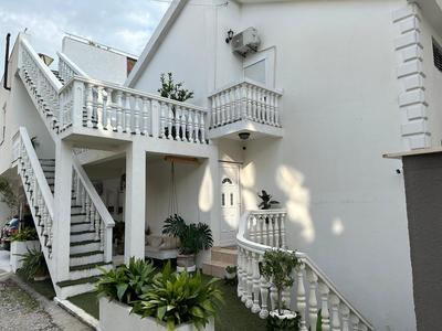 Apartman Marija sa ličnim đakuzijem