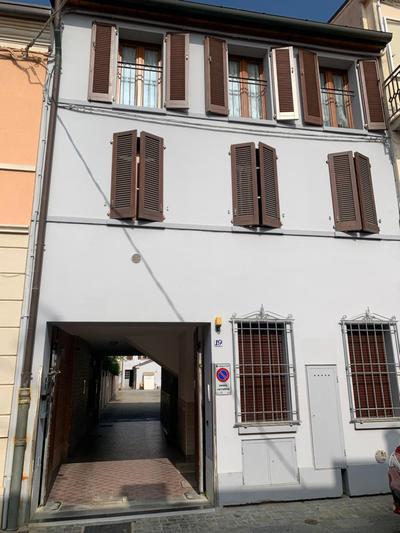 Appartamento Luce-- 2 camere da letto--Centro storico--Parcheggio privato gratuito