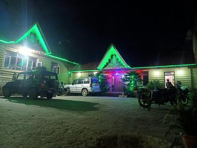 The Hotel Mountain