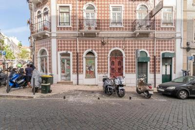 Casa das Flores 4BR + Office Space and A/C