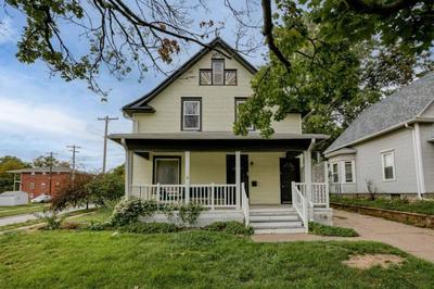 Beautiful - 4bd with Contemporary Interior