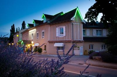 Logis Hotel - Restaurant - Spa - Le Relais de Farrou