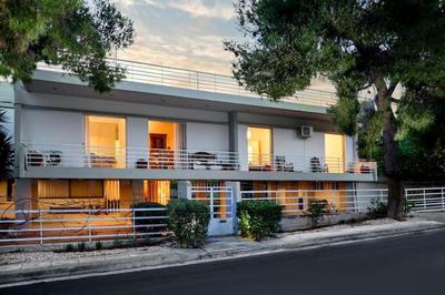 Quiet Family apartment with Garden and Balconies