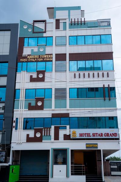 Hotel Sitar Grand
