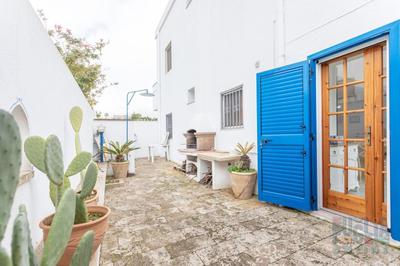 Villetta Pisa 2 by Puglia On line