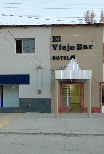 El Viejo Bar Hotel