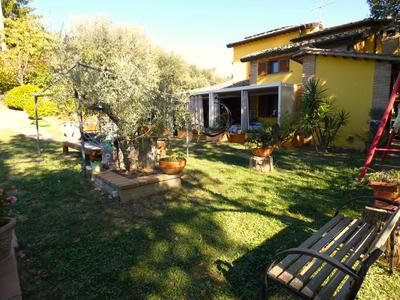 Scappo in Umbria, Eva