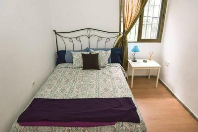 The Oasis one Spacious Apartment in Sevilla