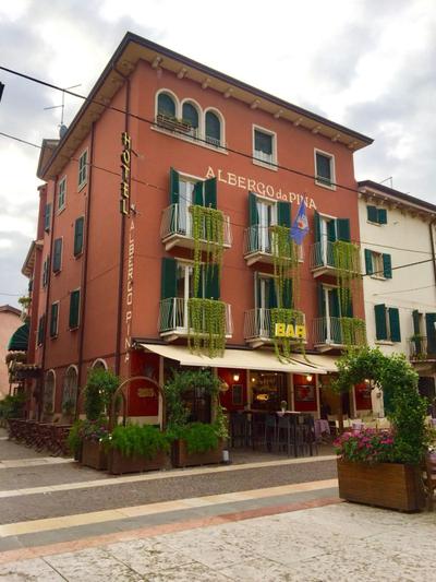 Hotel "ALBERGO DA PINA"