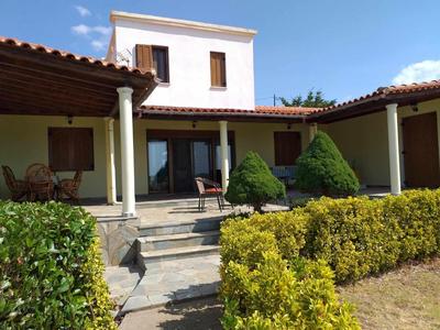 Luxury Villa Ntina