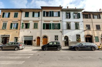 Il Prato Apartment by Mamo Florence