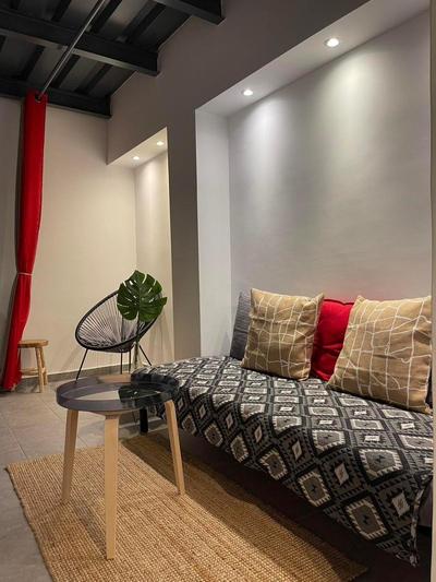 Modern 1 Bedroom Loft Apartment in Athens Center