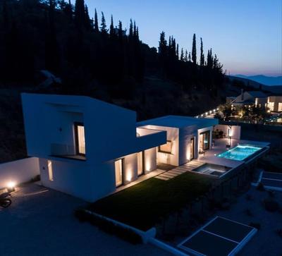 Villa Eleni Nafplio, pool & sea view
