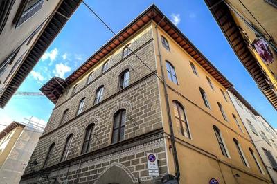 Spadalux Apartment - 3 BR 4 Bath Luxury Apt