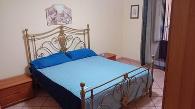 Cheap Central Room