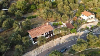 Etti's House