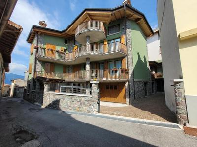 La casa nel Borgo Mountain Lake Iseo Hospitality