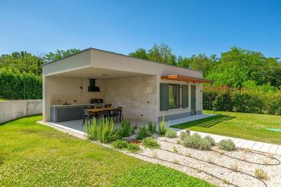 Modern villa Fritula with pool in Vizinada