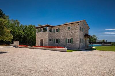 Rustic villa Kave with wellness in Groznjan