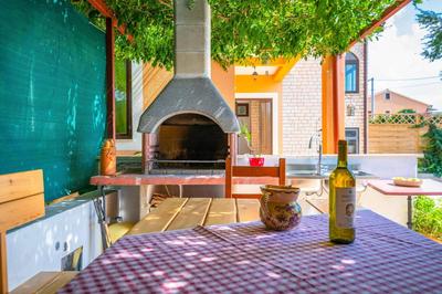 Rustic villa Margerita with pool in Porec