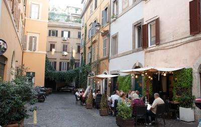 pantheon luxury apartment