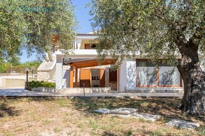 ClickSardegna Casa Speranza in Villa Brionis con grande veranda
