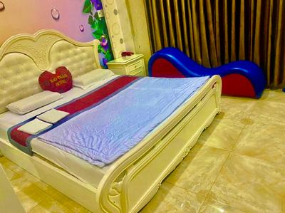 KHÁCH SẠN BẢO TRÂM