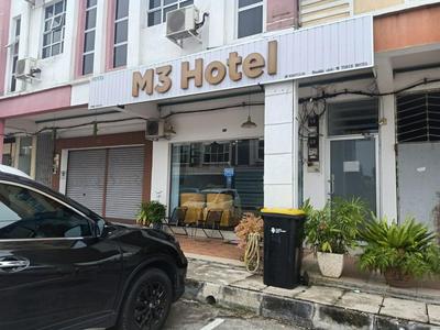 M Three Hotel